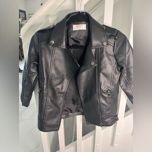 Kids LJHY faux leather jacket. Size T 7-8 years.